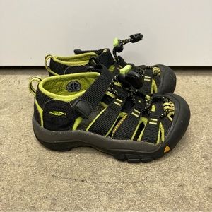 Keen Kids Water Shoes - Black and Neon Green